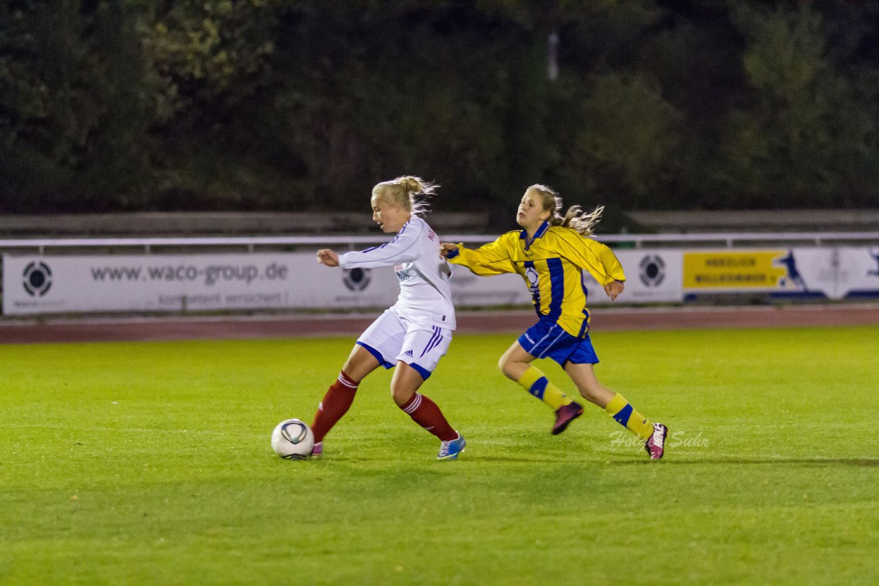 Bild 204 - B-Juniorinnen SV Henstedt-Ulzburg - Holstein Kiel : Ergebnis: 0:12